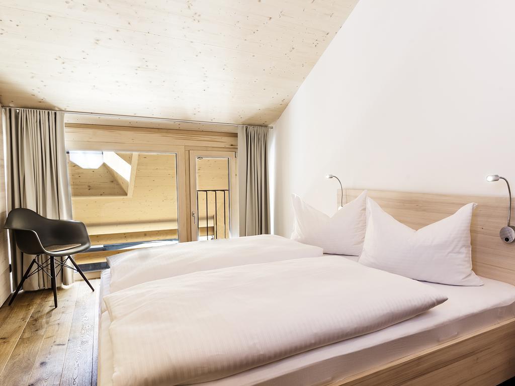 Alpen Select Apartments Kleinwalsertal Mittelberg Habitación foto